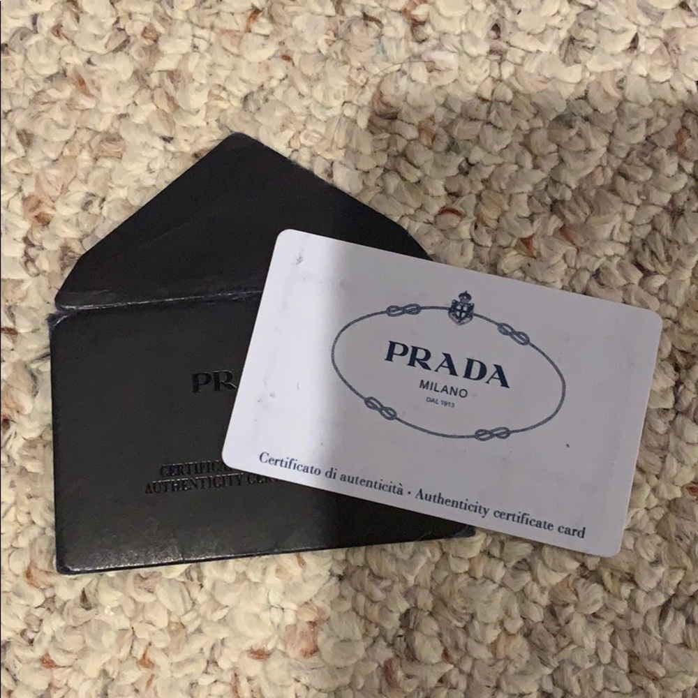 SOLD AUTHENTIC Prada vitello daino nero - Picture 5 of 7